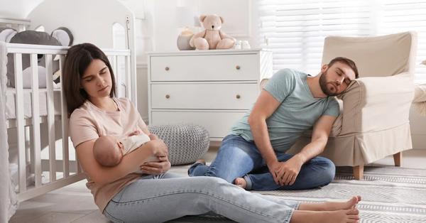 قلة النوم لدى الأمهات الجدد: الأسباب والنصائح العلمية للتعامل معها